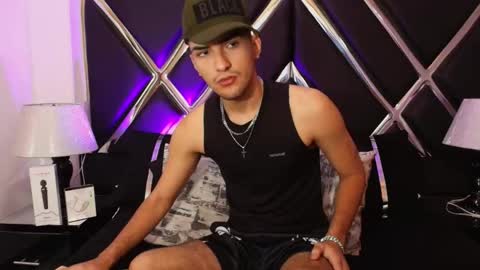 Alek online show from 10/18/25, 11:11