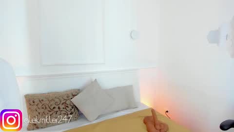 Aleksandra  online show from 03/08/25, 12:30