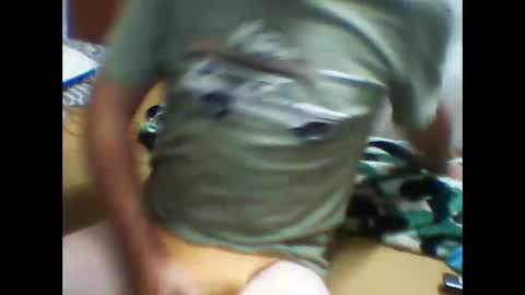 Snapshot of alemaorico chatting on 12/25/24, 08:39 rico online show from 12/25/24, 08:39