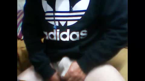 Snapshot of alemaorico chatting on 11/23/25, 09:25 rico online show from 11/23/25, 09:25