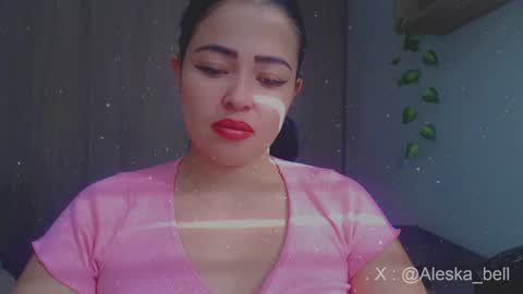 Snapshot of aleska__bell chatting on 01/13/25, 01:17 Aleska online show from 01/13/25, 01:17