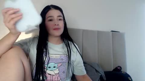 Aleska online show from 11/23/25, 07:46