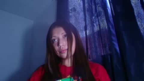 QUEEN OFF MILk  IM BACK  15 NOV online show from 12/19/24, 09:28