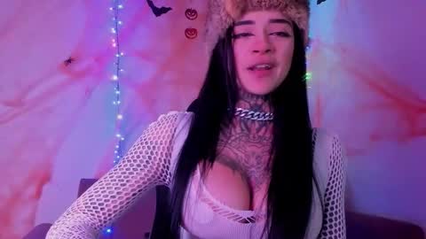 Snapshot of alessafrost_ chatting on 10/17/25, 11:07 Onlyfans Babykarma6 online show from 10/17/25, 11:07