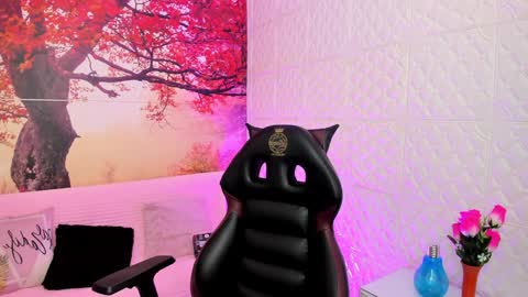 Snapshot of alessandraa_ferri_ chatting on 01/27/25, 09:11 Alessandra online show from 01/27/25, 09:11