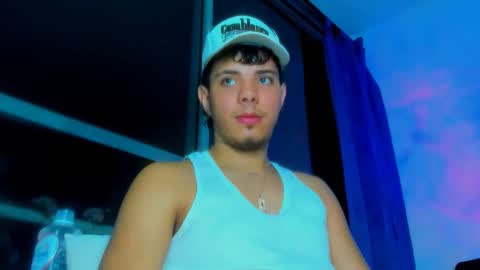 Snapshot of alessandro__777 chatting on 09/28/25, 06:19 Alessandro online show from 09/28/25, 06:19