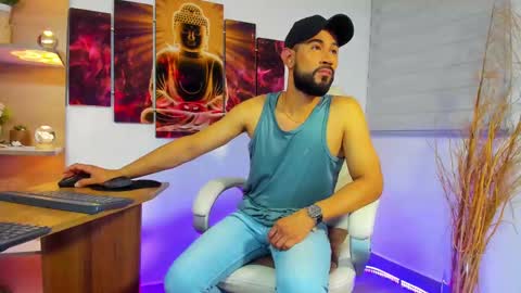 Snapshot of alessandro__wye chatting on 01/08/25, 05:16 ALESSANDRO WYE online show from 01/08/25, 05:16