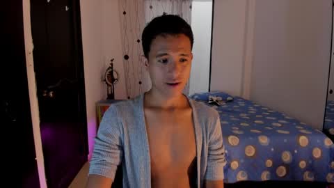 Snapshot of alessandro_wizard chatting on 03/03/25, 03:31 Alessandro online show from 03/03/25, 03:31
