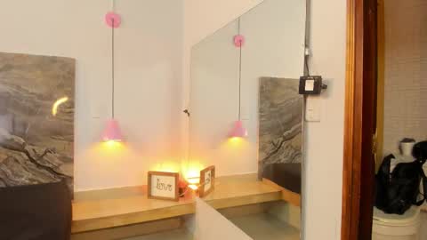 Alessia  online show from 10/15/25, 08:53