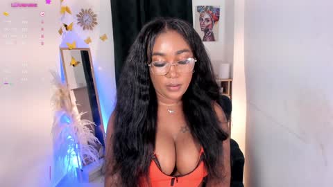Snapshot of alessia_anderson07 chatting on 01/27/25, 12:22 Yy online show from 01/27/25, 12:22