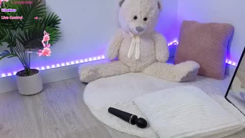 Snapshot of alessyaaa chatting on 10/12/25, 11:09 Ale online show from 10/12/25, 11:09