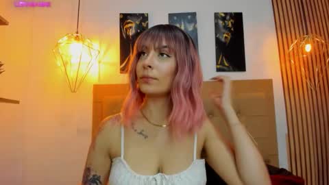 Aleszia online show from 11/16/25, 07:19