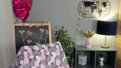 Snapshot of alettablacck chatting on 11/05/25, 01:05 alettablacck online show from 11/05/25, 01:05