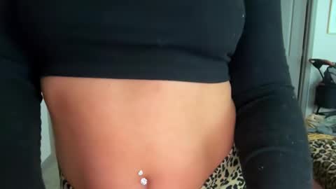 Snapshot of alex499990 chatting on 01/13/25, 04:30 alex  online show from 01/13/25, 04:30