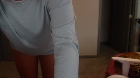 Snapshot of alex499990 chatting on 01/15/25, 02:46 alex  online show from 01/15/25, 02:46