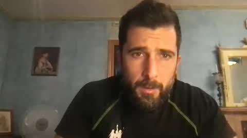 Snapshot of alex877x chatting on 01/09/25, 01:24 alex877x online show from 01/09/25, 01:24