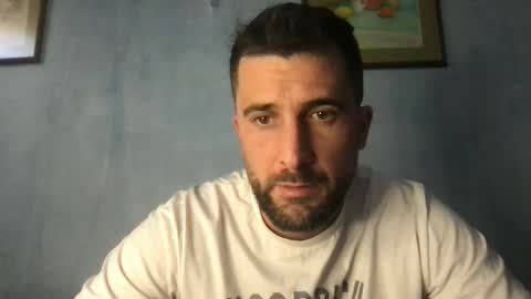 Snapshot of alex877x chatting on 01/11/25, 12:18 alex877x online show from 01/11/25, 12:18