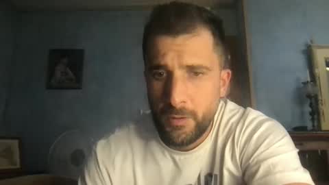 Snapshot of alex877x chatting on 01/11/25, 04:36 alex877x online show from 01/11/25, 04:36