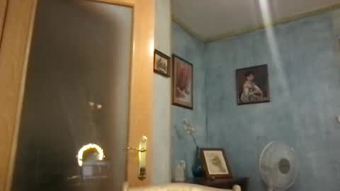 Snapshot of alex877x chatting on 01/13/25, 08:15 alex877x online show from 01/13/25, 08:15