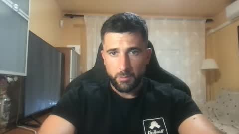 Snapshot of alex877x chatting on 09/16/25, 10:05 alex877x online show from 09/16/25, 10:05