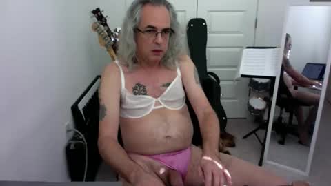 Snapshot of alex_boycd chatting on 11/03/25, 04:30 alex_boycd online show from 11/03/25, 04:30