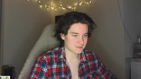 FAVORITE online show from 10/22/25, 06:24