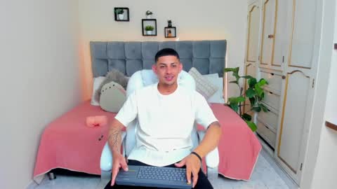 alex online show from 01/09/25, 12:09