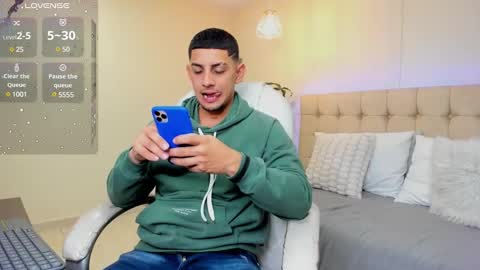 alex online show from 03/04/25, 12:12