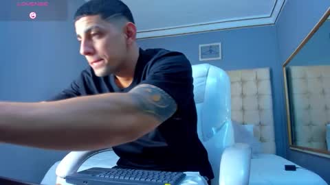 alex online show from 09/19/25, 12:06