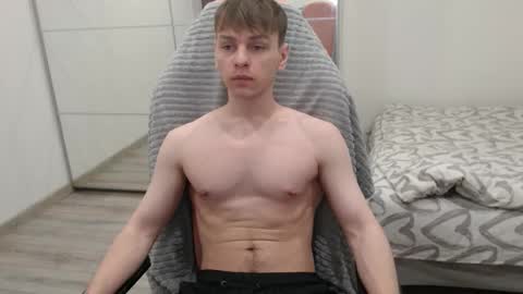 Snapshot of alex_gotcha chatting on 10/05/25, 06:39 Alex online show from 10/05/25, 06:39