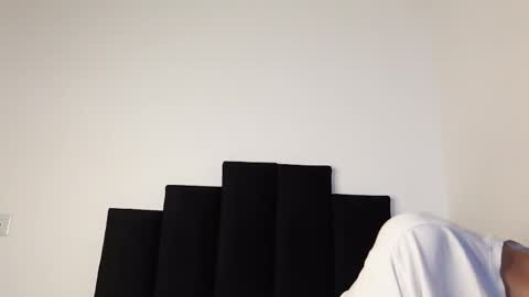 Snapshot of alex_mark_ chatting on 09/26/25, 01:48 alex_mark_ online show from 09/26/25, 01:48