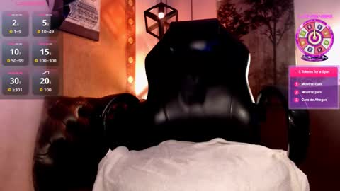 Snapshot of alex_millerss chatting on 11/22/25, 12:42 ALEX online show from 11/22/25, 12:42