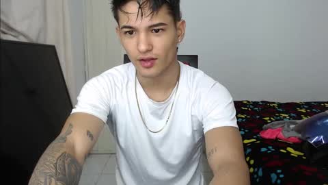 alex_mojica online show from 09/24/25, 07:23