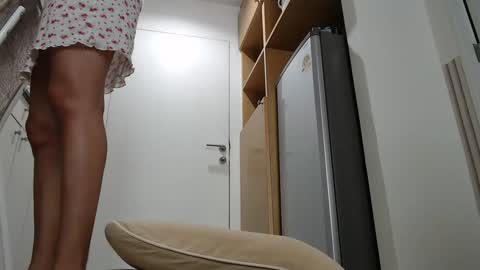 Nicha online show from 10/24/25, 02:41