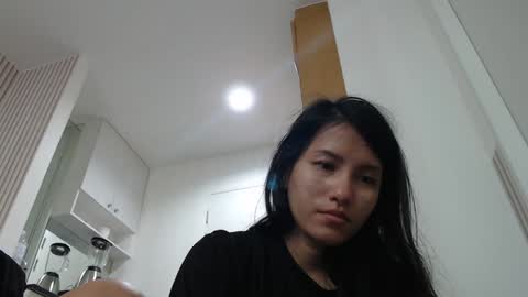 Nicha online show from 11/18/25, 02:28