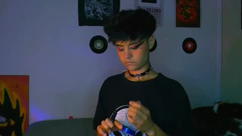 Alex online show from 11/19/25, 10:54