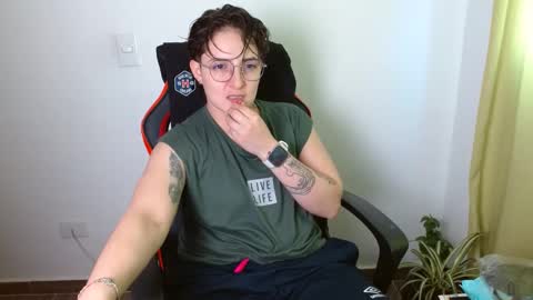 Alex Parker online show from 03/11/25, 09:26