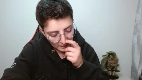 Alex Parker online show from 09/30/25, 10:59