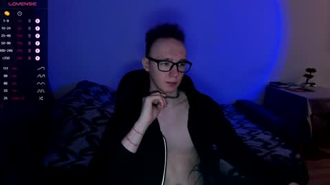 Snapshot of alex_silent chatting on 01/10/25, 11:00 alex_silent online show from 01/10/25, 11:00