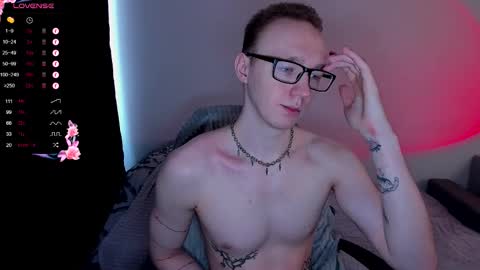 alex_silent online show from 11/13/25, 08:13