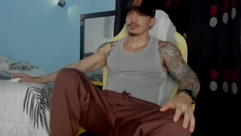 alex_sthorm online show from 11/03/25, 05:09