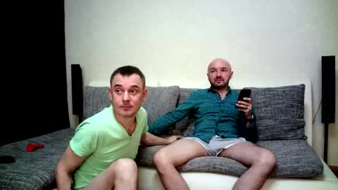 Alex and Tobey online show from 11/15/25, 05:38