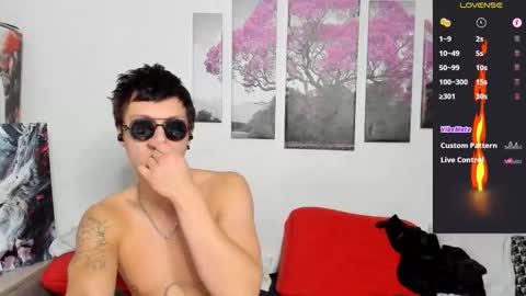 Alex WandHot online show from 10/15/25, 12:05