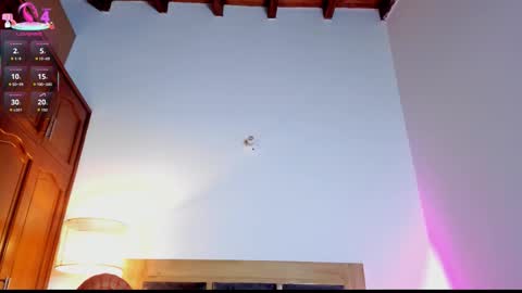 Snapshot of alexa_cortes23 chatting on 10/30/25, 11:11 alexa_cortes23 online show from 10/30/25, 11:11