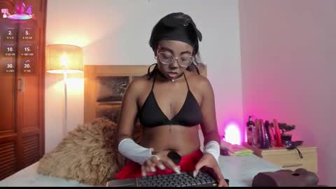 Snapshot of alexa_cortes23 chatting on 11/01/25, 11:12 alexa_cortes23 online show from 11/01/25, 11:12