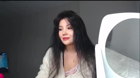 Snapshot of alexa_cruze chatting on 09/27/25, 06:57 Alexa online show from 09/27/25, 06:57