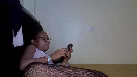 Snapshot of alexa_foxxie chatting on 01/02/25, 09:39 Alexa online show from 01/02/25, 09:39