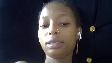 Snapshot of alexa_foxxie chatting on 01/06/25, 02:47 Alexa online show from 01/06/25, 02:47