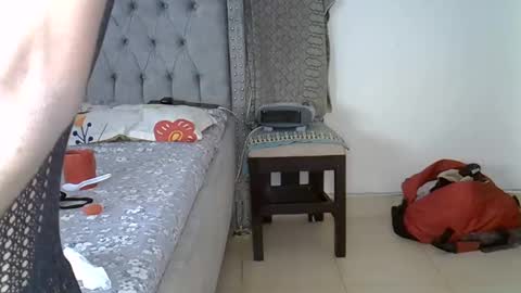 Snapshot of alexa_foxxie chatting on 02/09/25, 01:35 Alexa online show from 02/09/25, 01:35