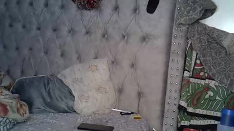 Snapshot of alexa_foxxie chatting on 02/24/25, 10:59 Alexa online show from 02/24/25, 10:59